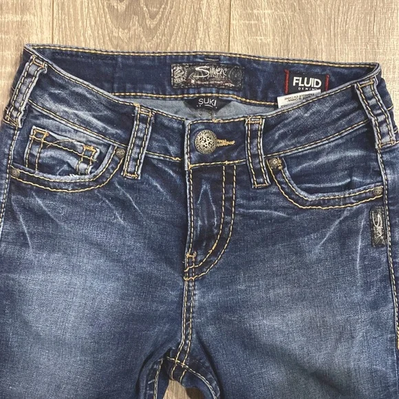 Silver Jeans - Picture 2 of 3